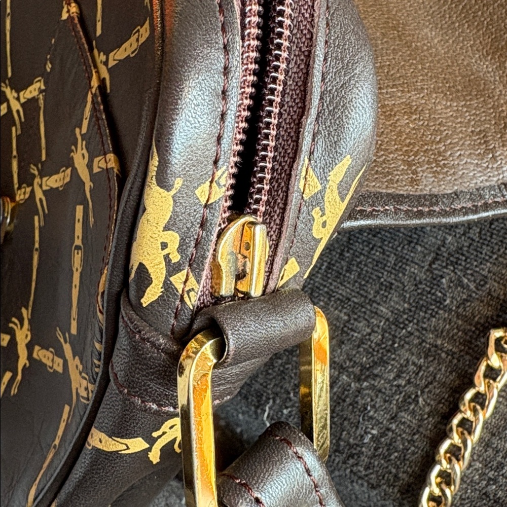 Longchamp Brown and Gold Crossbody Bag with Elegant Chain Detailing - Picture 10 of 10